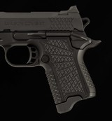 Wilson Combat SFX9, 9mm – VFI SERIES, BLACK EDITION, 10RD, 3.25”, LIGHTRAIL, vintage firearms - 9 of 17