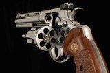Colt Python .357 – 1985, STAINLESS STEEL, 99%, WALNUT GRIPS, vintage firearms - 11 of 14