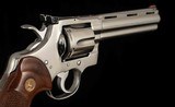 Colt Python .357 – 1985, STAINLESS STEEL, 99%, WALNUT GRIPS, vintage firearms - 4 of 14