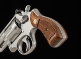 Smith & Wesson Model 66-1 .357MAG – 1981, 2.5” BARREL, STAINLESS STEEL, vintage firearms - Image 8 of 15
