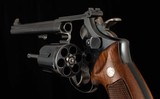 Smith & Wesson Model 14 .38SPL – 1959, 4 SCREW, BOXED, ACCESSORIES, vintage firearms - 13 of 19