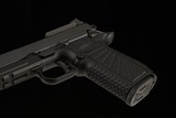 Wilson Combat SFX9, 9mm – OPTIC READY, 15-ROUND, 3.25”, LIGHTRAIL, USED, vintage firearms - 9 of 14