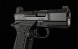 Wilson Combat SFX9, 9mm – OPTIC READY, 15-ROUND, 3.25”, LIGHTRAIL, USED, vintage firearms - 4 of 14
