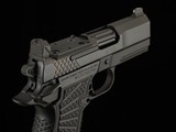 Wilson Combat SFX9, 9mm – OPTIC READY, 15-ROUND, 3.25”, LIGHTRAIL, USED, vintage firearms - 6 of 14