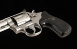 Smith & Wesson Model 66-1 .357MAG – 1981, 2.5” BARREL, STAINLESS STEEL, vintage firearms - Image 7 of 13