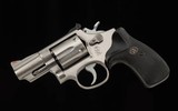 Smith & Wesson Model 66-1 .357MAG – 1981, 2.5” BARREL, STAINLESS STEEL, vintage firearms - Image 1 of 13