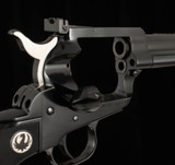 Ruger New Model Blackhawk 50th Anniversary .357Magnum -2005, UNFIRED, CASED, vintage firearms - 12 of 17