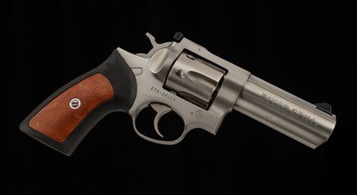 Ruger GP100 .357 Magnum – 2007, 4” BARREL, STAINLESS STEEL, ACCESSORIES, vintage firearms - Image 3 of 16