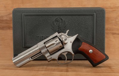 Ruger GP100 .357 Magnum – 2007, 4” BARREL, STAINLESS STEEL, ACCESSORIES, vintage firearms - Image 1 of 16