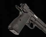 Nighthawk Browning Hi-Power 9mm – 2016, 4 MAGS, RANGE BAG, PAPERS, vintage firearms - Image 11 of 15