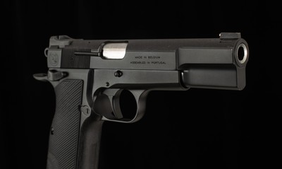 Nighthawk Browning Hi-Power 9mm – 2016, 4 MAGS, RANGE BAG, PAPERS, vintage firearms - Image 4 of 15