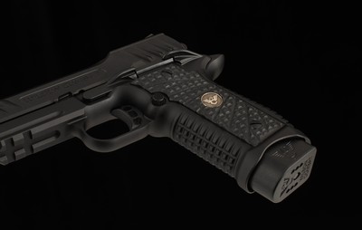Wilson Combat eXperior Elite Commander 9mm – RMR HD, MAGWELL, 18RD, Vintage Firearms - Image 9 of 19