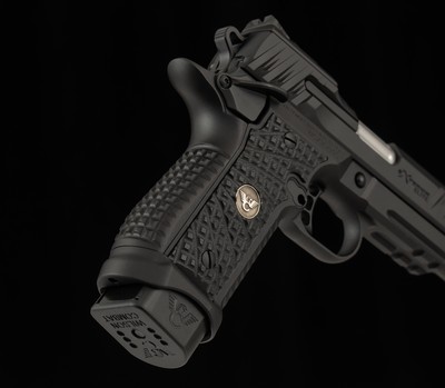 Wilson Combat eXperior Elite Commander 9mm – RMR HD, MAGWELL, 18RD, Vintage Firearms - Image 11 of 19