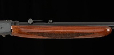 Browning Semi-Auto 22 .22LR – 1958, GRADE 1, WHEEL SIGHT, 9/10 BORE, vintage firearms - Image 15 of 25