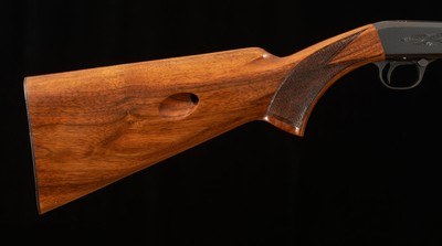 Browning Semi-Auto 22 .22LR – 1958, GRADE 1, WHEEL SIGHT, 9/10 BORE, vintage firearms - Image 6 of 25