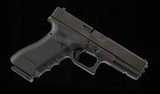 Glock 17 Gen 3 9mm - 2006, UNFIRED, 99%+, CASED, 2 MAGS, ACCESSORIES, vintage firearms - Image 3 of 13