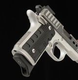 Kimber Micro 9 Rapide Black Ice 9mm – 2020, 3 MAGS, BOXED, ACCESSORIES, vintage firearms - Image 11 of 14