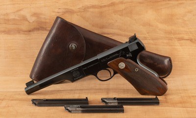 Colt Woodsman Match Target .22LR – 1940, ELEPHANT EAR GRIP, 3 MAGS, HOLSTER, vintage firearms - Image 1 of 20