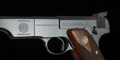 Colt Woodsman Match Target .22LR – 1940, ELEPHANT EAR GRIP, 3 MAGS, HOLSTER, vintage firearms - Image 13 of 20