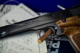 Smith & Wesson S&W Model 41 .22LR Target Pistol w/Box 7” Barrel
- 3 of 14
