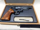 Smith & Wessson model 57,41 magnum - 2 of 12