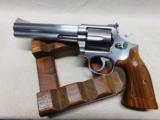 Smith & Wesson Model 686 No Dash,357 Mag - 10 of 11