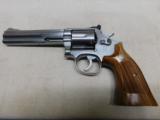 Smith & Wesson Model 686 No Dash,357 Mag - 2 of 11