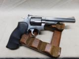 Smith & Wessson Model 66-2,357 magnum - 5 of 11