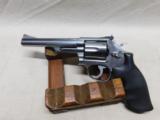 Smith & Wessson Model 66-2,357 magnum - 6 of 11
