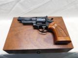 Smith & Wessson Model 27-2,357 Magnum - 4 of 9