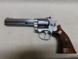 Smith & Wesson Model 686-3,357 Magnum - 2 of 10