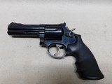 Smith & Wesson Model 586-4,357 Magnum - 2 of 10