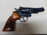 Smith & Wesson Model 19-4,357 magnum - 1 of 12