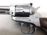 Ruger N M Single -Six Combo,22LR\22 Magnum - 8 of 16
