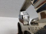 Smith & Wesson Model 10-5,38Special! - 9 of 17