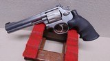 Smith & Wesson
Model 617-2
10 Shot
Pre-Lock 22LR - 3 of 12