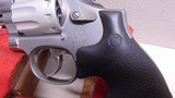 Smith & Wesson
Model 617-2
10 Shot
Pre-Lock 22LR - 6 of 12