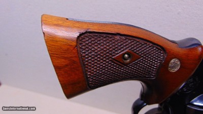 Smith & Wesson44 HE TargetHigh Condition - Image 14 of 19