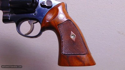 Smith & Wesson44 HE TargetHigh Condition - Image 5 of 19