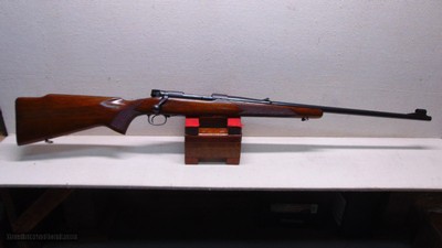 Winchester Pre-64 M70 Standard 270 Winchester High Condition 1953.
!!! SOLD !!!
To Hans