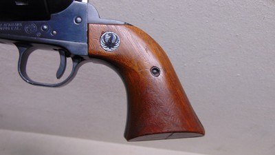 Ruger O M Blackhawk 41 Magnum 4 5/8