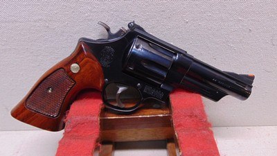 Smith & Wesson 29-2 4
