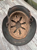 ORIGINAL WWII GERMAN WEHRMACHTM40 HELMET with Liner and Chin Strap - Image 5 of 9