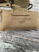 WW-2 US ARMY PISTOL HOLSTER M1911 BOYT 1942 and complete RIG - Image 9 of 13