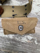 WW-2 US ARMY PISTOL HOLSTER M1911 BOYT 1942 and complete RIG - Image 8 of 13