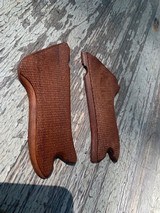 Swedish Luger Grips, Original Mint condition - Image 6 of 8