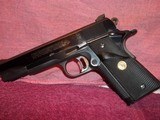 Colt MKIV series 70 Government 45 ACP - 2 of 11