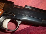 Colt MKIV series 7 Government - 3 of 11