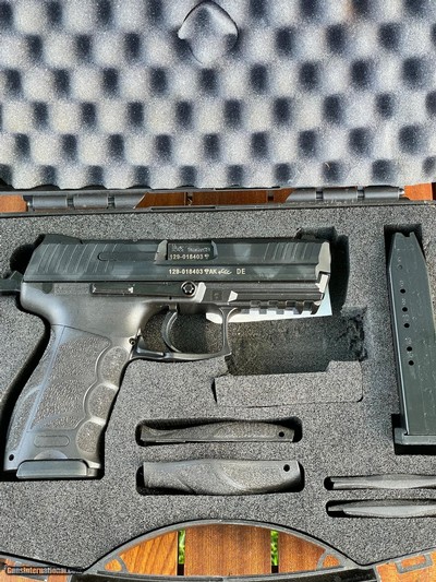 HK Heckler & Koch P30 V3 9mm
