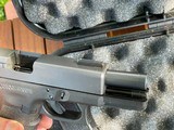 Glock 19 9mm - 6 of 8
